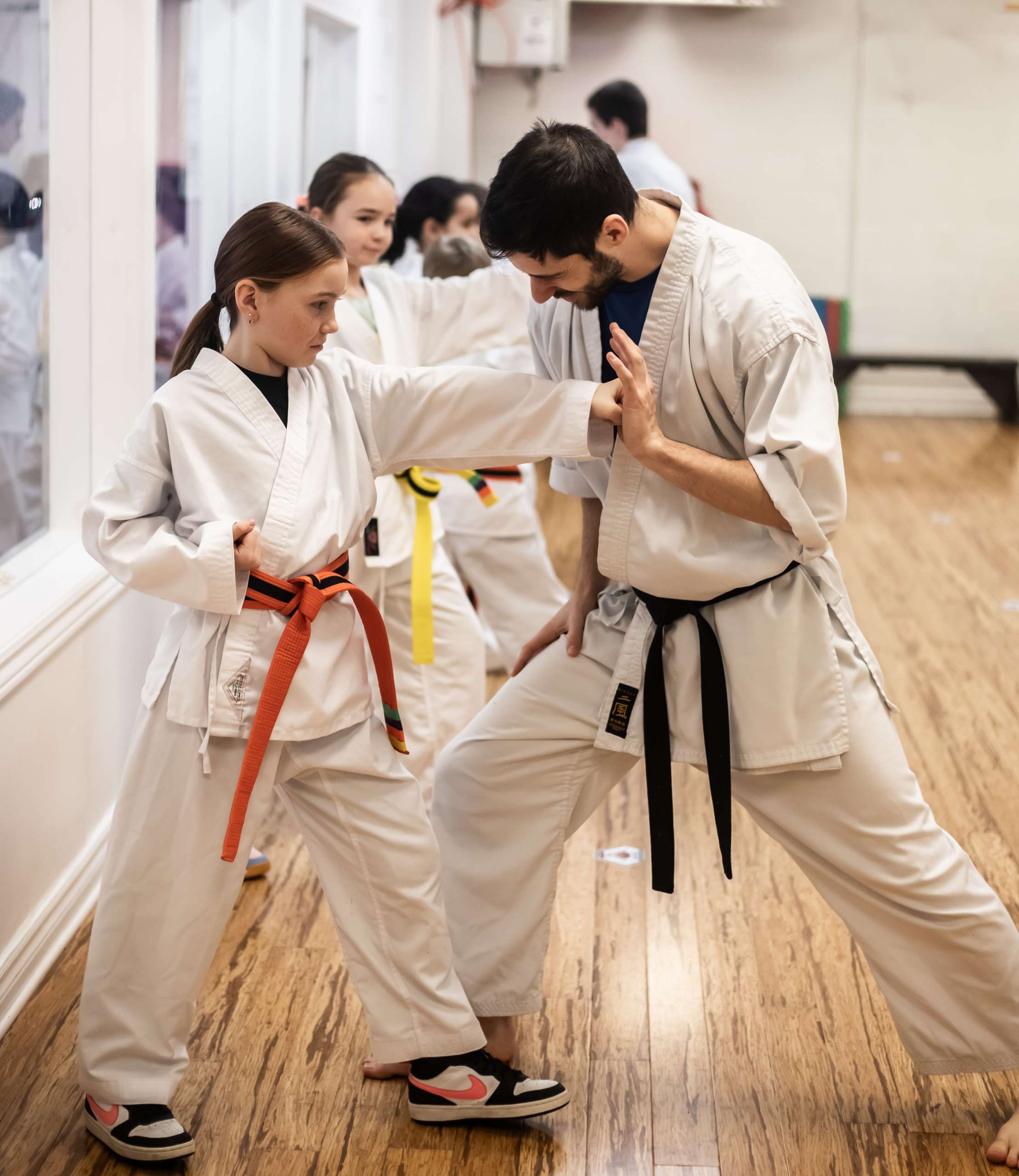 Karate autodefense femmes Drummondville, force et confiance